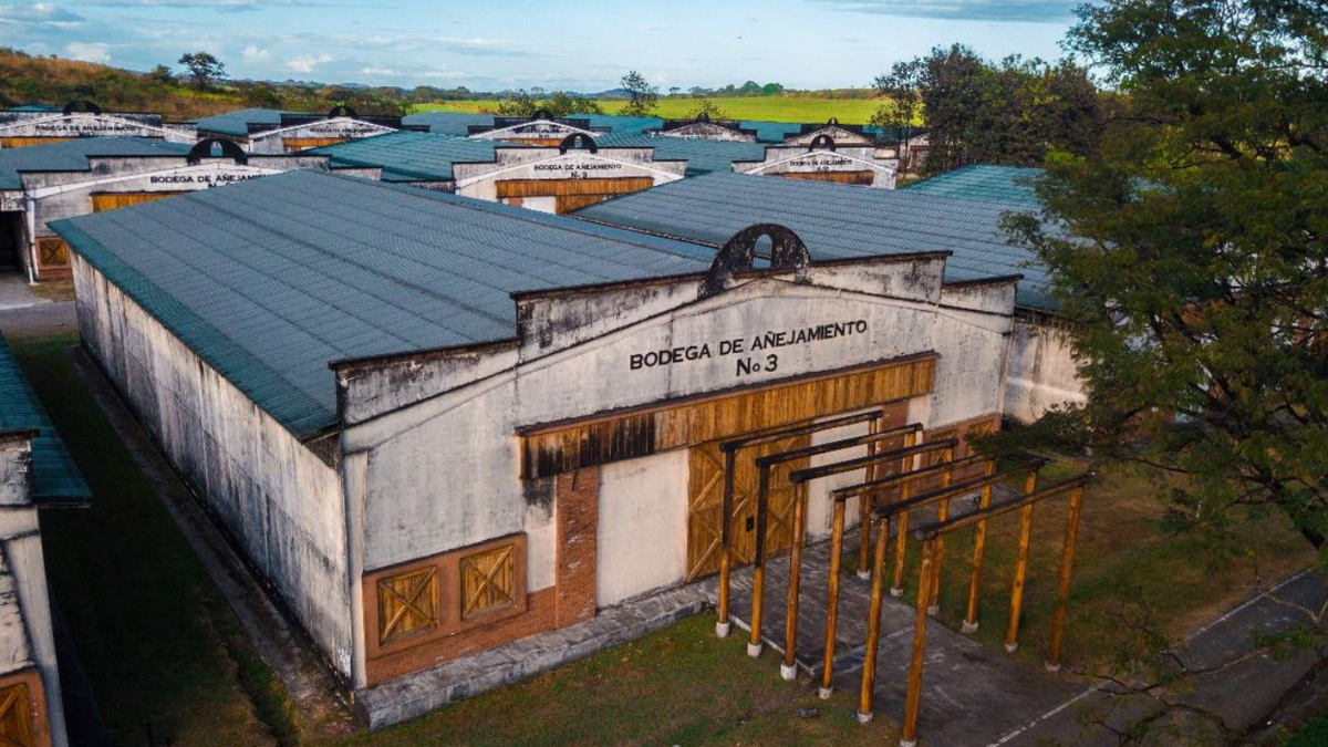 Varela Brothers Distillery (Ron Abuelo)