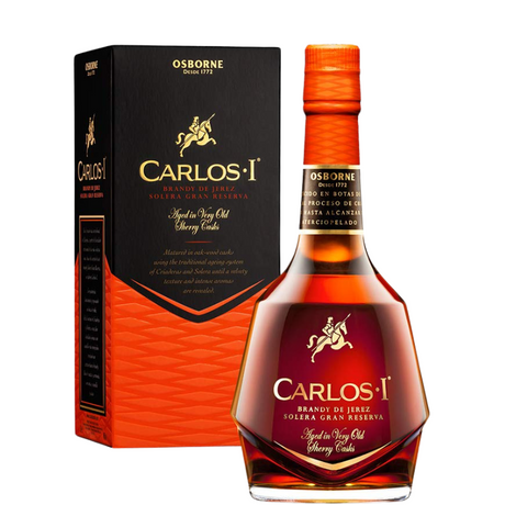 Bottiglia di Brandy Carlos I Solera Gran Reserva con astuccio