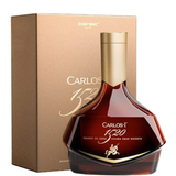 Bottiglia di Carlos I Solera Gran Reserva 1520 con astuccio