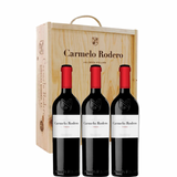 Cofanetto in legno della Cantina Carmelo Rodero con 3 bottiglie di Carmelo Rodero Crinza