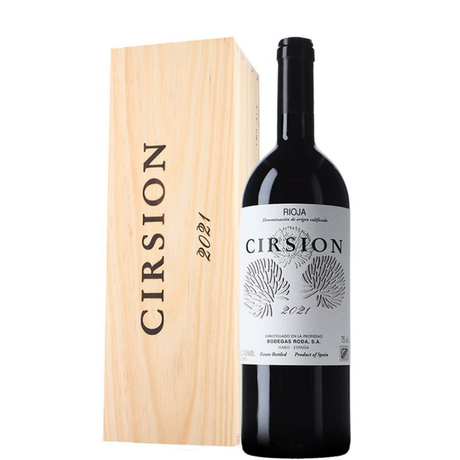 Cirsion 2021 bottle with wooden case